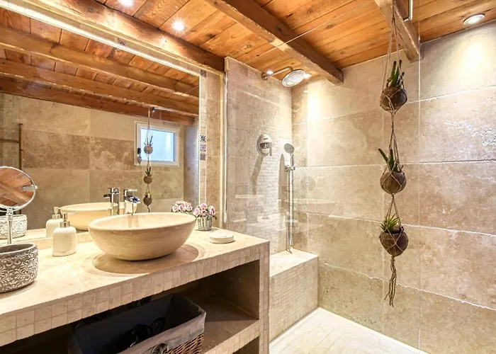 아파트 Le Boise Merveilleux Duplex Rustique, Excellent Emplacement A Quelques Pas Du Palais *