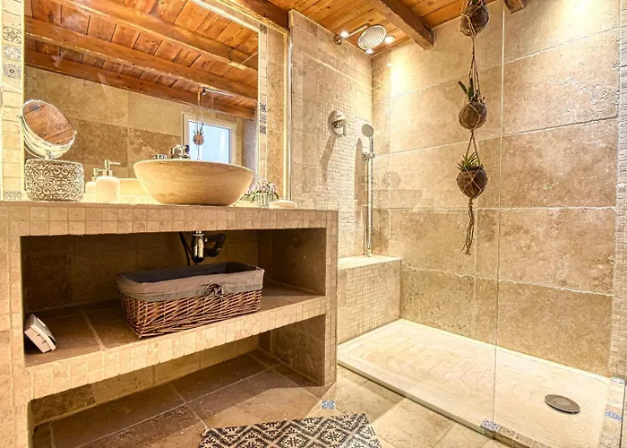 شقة Le Boise Merveilleux Duplex Rustique, Excellent Emplacement A Quelques Pas Du Palais كان