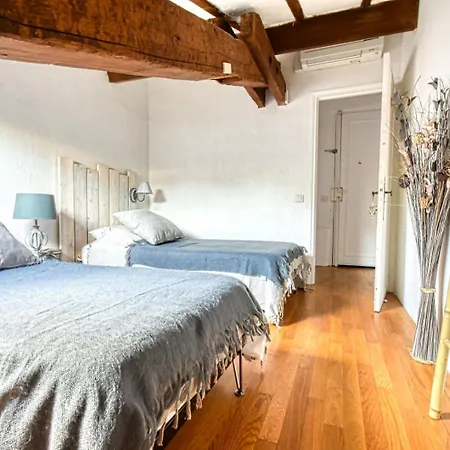 Le Boise Merveilleux Duplex Rustique, Excellent Emplacement à Quelques Pas Du Palais Appartement
